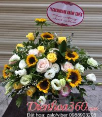 Cách tặng hoa cho mẹ ngày 20/10 và những lời chúc ngọt ngào nhất