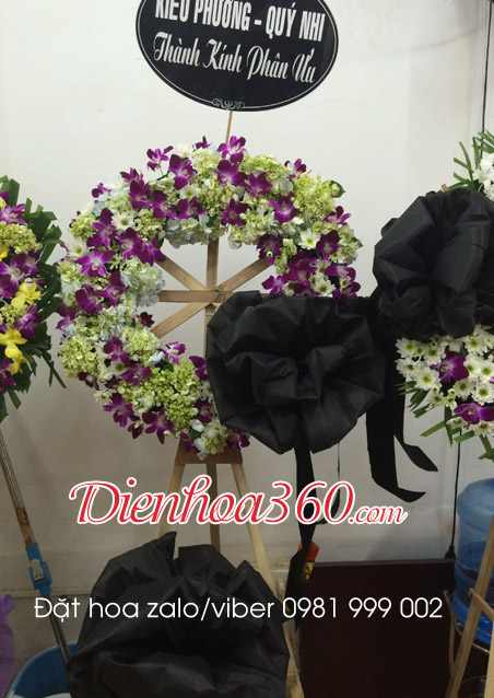 Đặt vòng hoa tang lễ chùa Ấn Quang quận 10