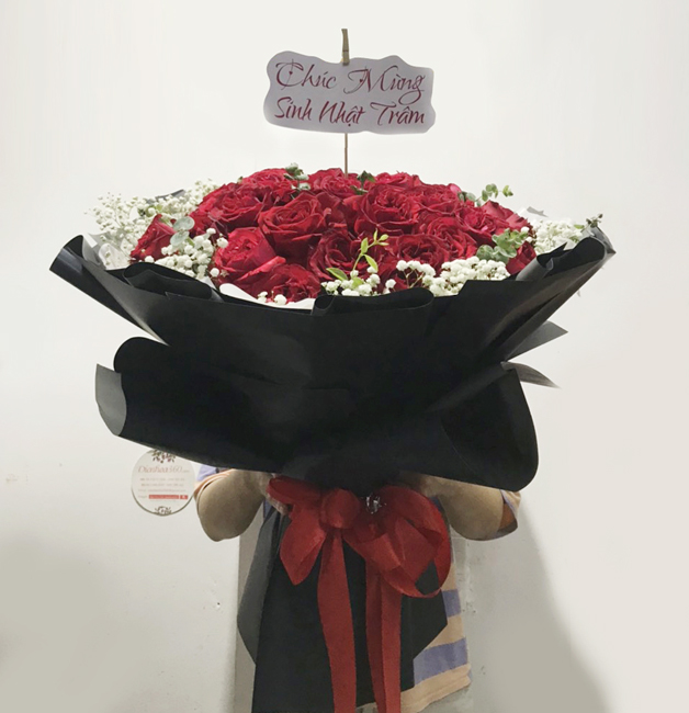 Bó hoa sinh nhật vợ sang chảnh