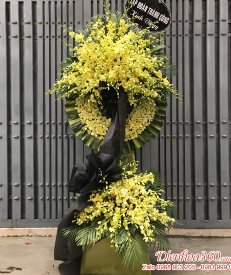 Đặt hoa viếng Hà Nội