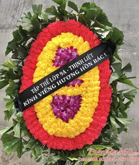 Vòng hoa chia buồn truyền thống miền Bắc