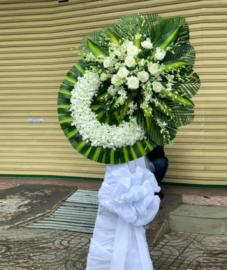 Vòng Hoa Đám Tang Giá Rẻ