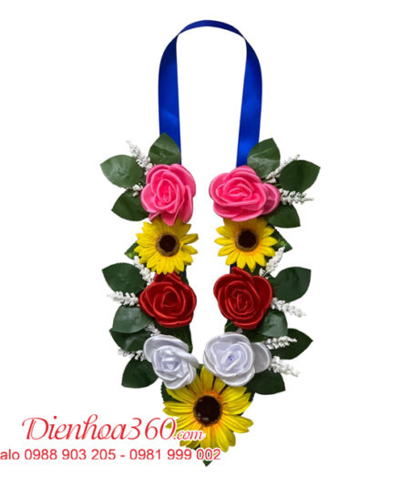 Vòng hoa đeo cổ vinh danh