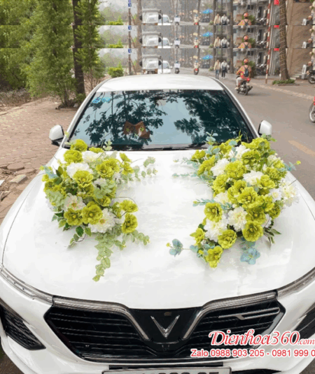 Hoa  lụa xe cưới màu xanh lá